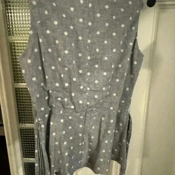 Boden linen blend sleeveless top blue w/ white polka dots size 8 - Picture 2 of 7